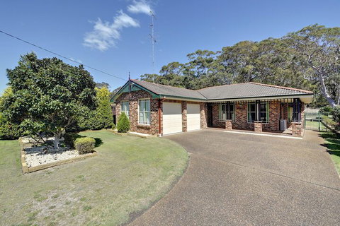 The Bay House 48 Government Road - Northern Rivers Accommodation 5