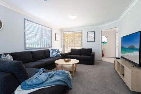Rocky Pt Rd 83A Fingal Bay - Northern Rivers Accommodation 1