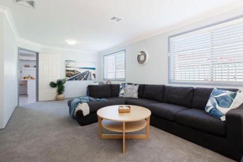 Rocky Pt Rd 83A Fingal Bay - Northern Rivers Accommodation 6