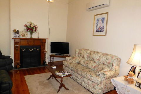 Cherry Tree Lodge B&B - Northern Rivers Accommodation 2