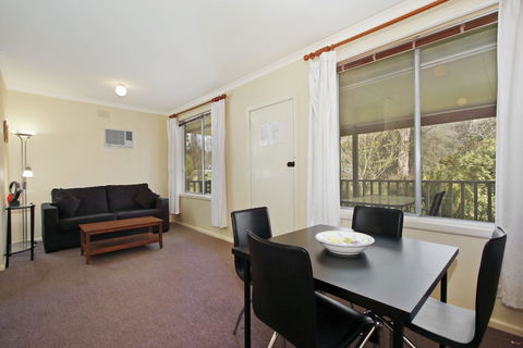 Snowstream Riverside Apartments - Unit 1 - Northern Rivers Accommodation 1
