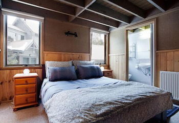 Ironbark - Northern Rivers Accommodation 0
