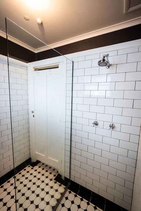 Royal Hotel West Wyalong - Northern Rivers Accommodation 5
