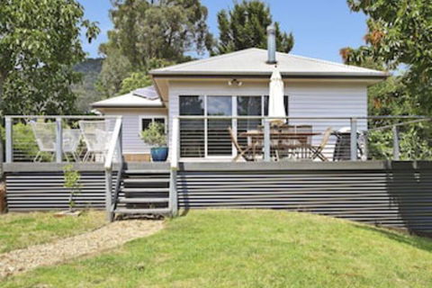 Clara Luce In Bright - Northern Rivers Accommodation 0