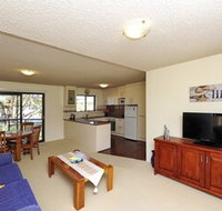 Shoreline Unit 2 / 1 Intrepid Close - Northern Rivers Accommodation