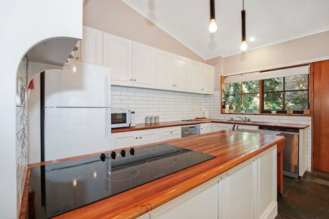 Porepunkah Elms - Northern Rivers Accommodation 2