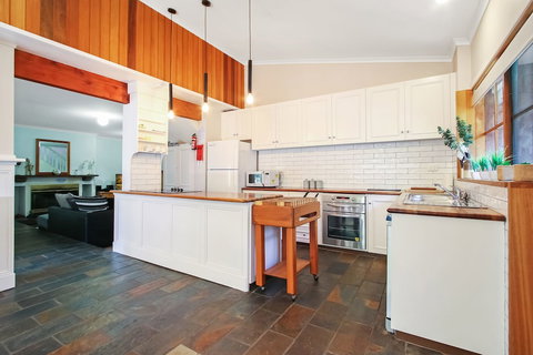 Porepunkah Elms - Northern Rivers Accommodation 1