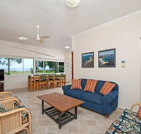 Sandy Shores 18 Corlette Point Road - Northern Rivers Accommodation