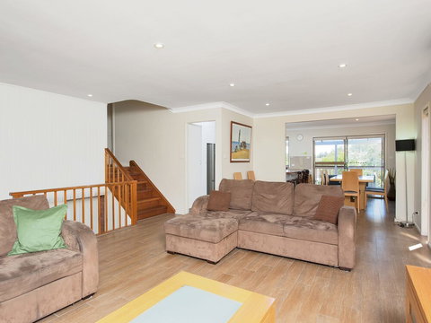 Neptunes Rest 55 Corrie Parade - Northern Rivers Accommodation 2