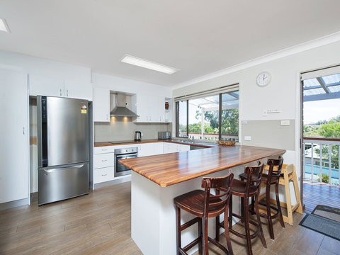 Neptunes Rest 55 Corrie Parade - Northern Rivers Accommodation 1