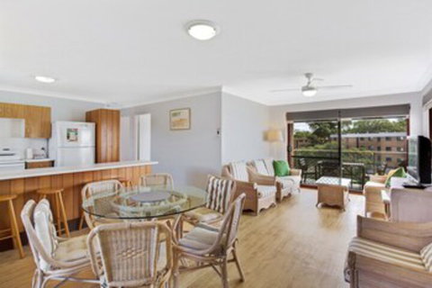 Promenade 12 / 8 Intrepid Cl Fantastic Waterfront Unit - Northern Rivers Accommodation 0