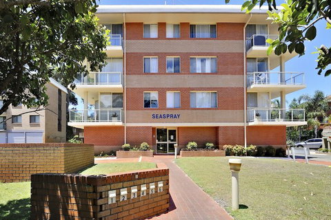 Seaspray, Unit 3/4 Intrepid Close - Northern Rivers Accommodation 4