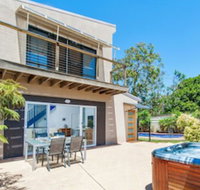 Tomaree Road 58 Shoally Loft - Northern Rivers Accommodation