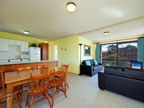 Promenade Unit 10 / 8 Intrepid Close - Northern Rivers Accommodation 7
