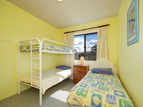 Promenade Unit 10 / 8 Intrepid Close - Northern Rivers Accommodation 6