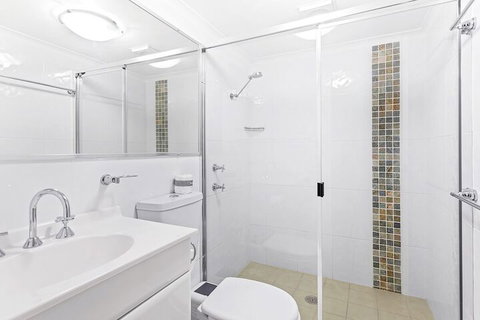 Grevillia, Bay Parklands, Unit 38/2 Gowrie Avenue - Northern Rivers Accommodation 6