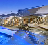 Pottsville Beach Holiday Home - Northern Rivers Accommodation