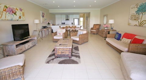 Wallaroo Marina Apartments - Northern Rivers Accommodation 1