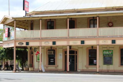 Royal Exchange Hotel - Northern Rivers Accommodation 0