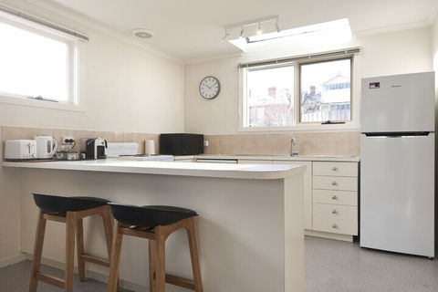 4 At 8 Battery Point Townhouse - Northern Rivers Accommodation 4