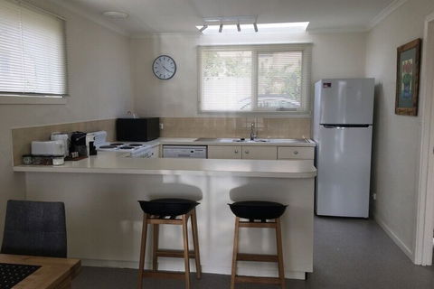 4 At 8 Battery Point Townhouse - Northern Rivers Accommodation 3