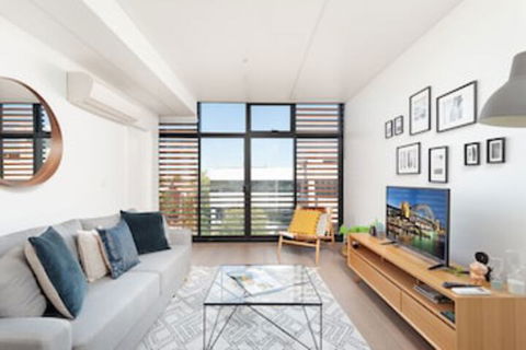 Newtown's Best Designer Apartment H395 - Northern Rivers Accommodation 0