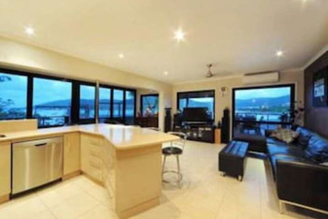 Oasis On Oceanview - Northern Rivers Accommodation 0