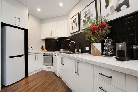 StayCentral On Little Collins - Northern Rivers Accommodation 6