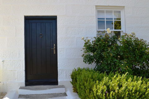 Lythgo's Row Colonial Cottages - Northern Rivers Accommodation 1