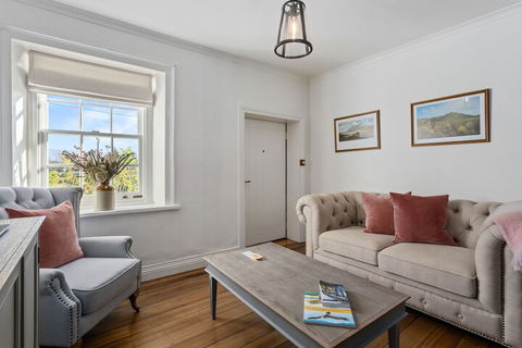 Lythgo's Row Colonial Cottages - Northern Rivers Accommodation 5