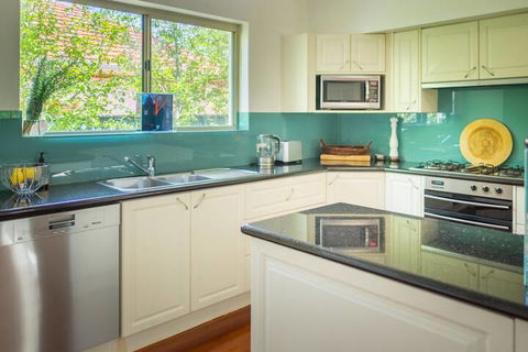 The Kinninmont House - Northern Rivers Accommodation 3