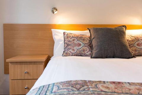 Fox On The Run - Motel Kilmore - Northern Rivers Accommodation 7