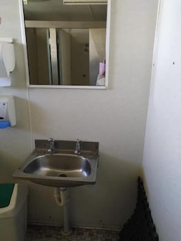 Irish Club Accommodation - Northern Rivers Accommodation 1