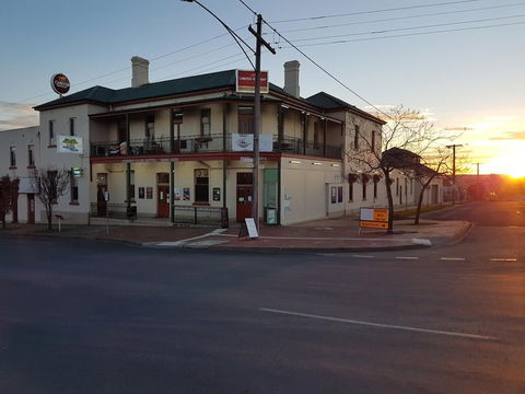 Orbost Club Hotel - Northern Rivers Accommodation 1