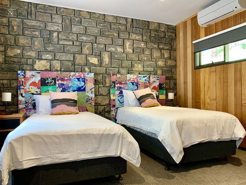 Emerald Star Cottages - Northern Rivers Accommodation 3