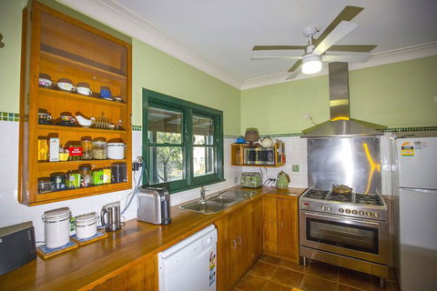 Red Tractor Retreat - Northern Rivers Accommodation 2