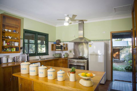 Red Tractor Retreat - Northern Rivers Accommodation 3