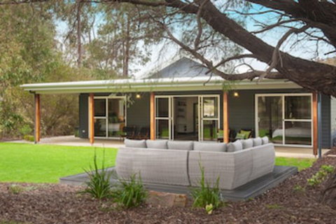 The Peppy Tree - Northern Rivers Accommodation 0