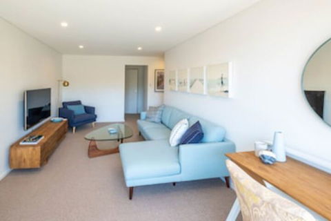 Luxury In Prestigious Double Bay H428 - Northern Rivers Accommodation 0