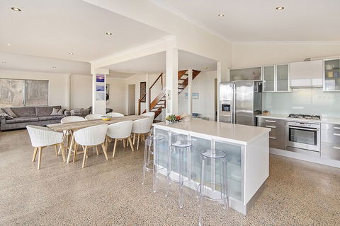 Margaret River Farmhouse - Northern Rivers Accommodation 2