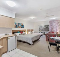 Zenith Studio Unit 3 10 Messines Street - Northern Rivers Accommodation