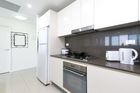Penthouse Near Airport & CBD - Northern Rivers Accommodation 2