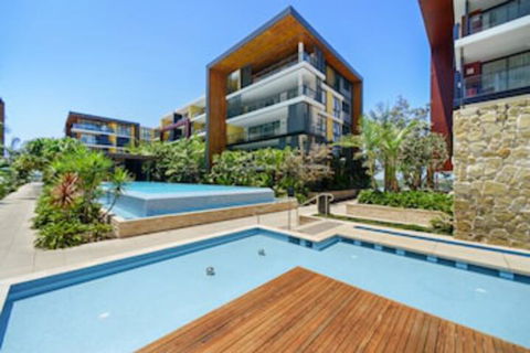 Deluxe Retreat In The Centre Of Convenience - Northern Rivers Accommodation 0