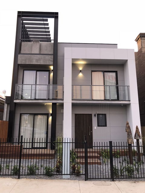 Nomads Nest Geelong - Northern Rivers Accommodation 3