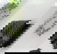 Waterfront Apartment Brimming With Inspirational Artwork - Northern Rivers Accommodation