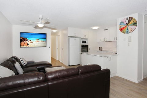 Unit 4 Coolum Cove Coolum Beach - Northern Rivers Accommodation 1