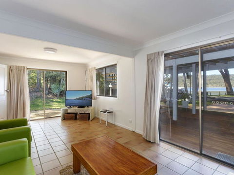 Reflections - Northern Rivers Accommodation 4