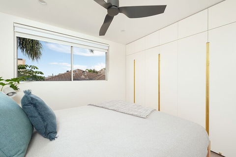 Surf Side Oasis With Balcony Near Beach - Northern Rivers Accommodation 4