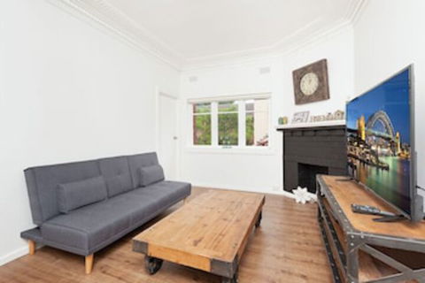 Newly Renovated Apt Close To CBD Unit 2 - Northern Rivers Accommodation 0