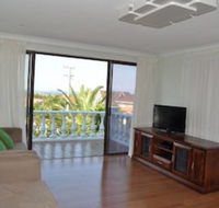 Lake  Ocean View - Northern Rivers Accommodation